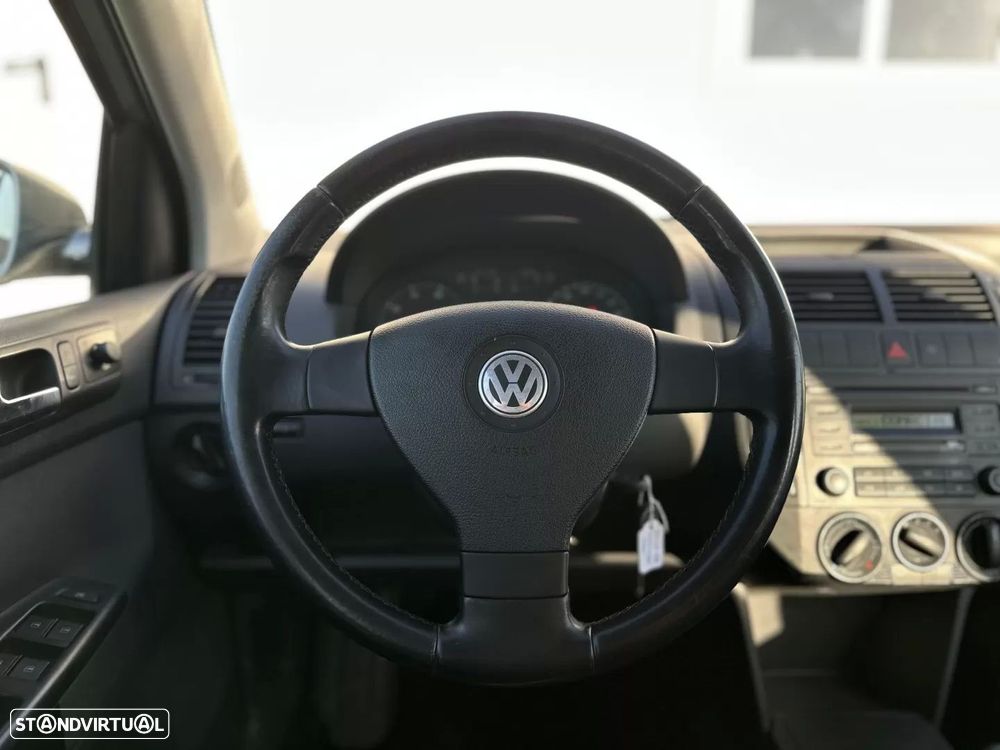 VW Polo 1.2 Confortline AC - 19