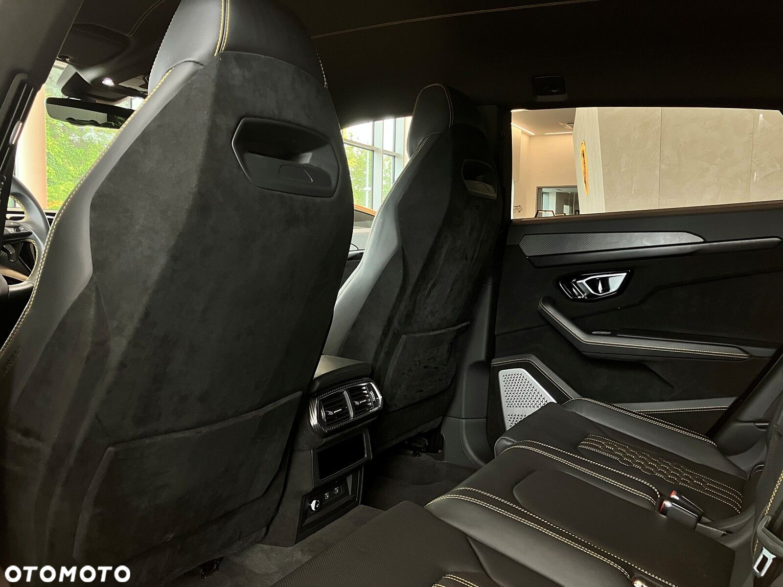 Lamborghini Urus - 19