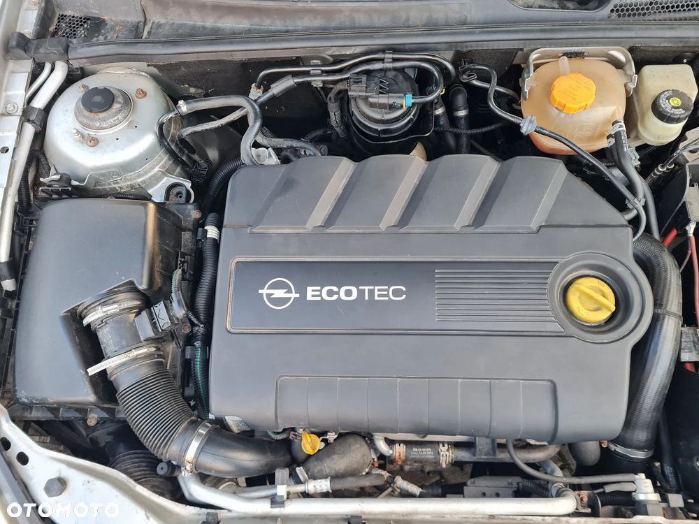 Opel Vectra 1.9 CDTI Edition - 25