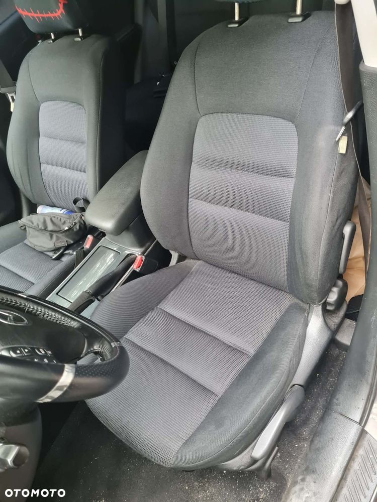 Mazda 6 - 4