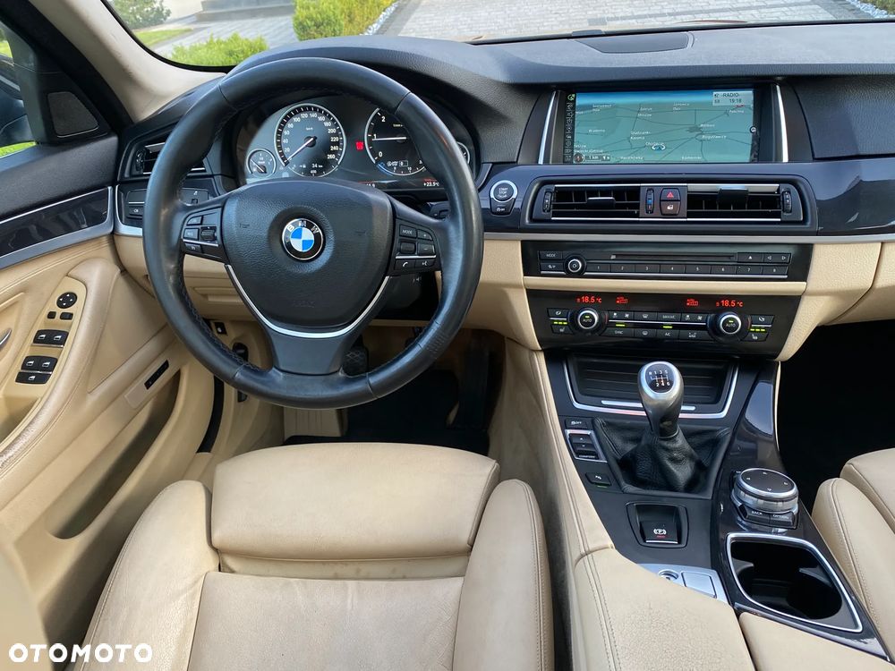 BMW Seria 5 518d Luxury Line - 6