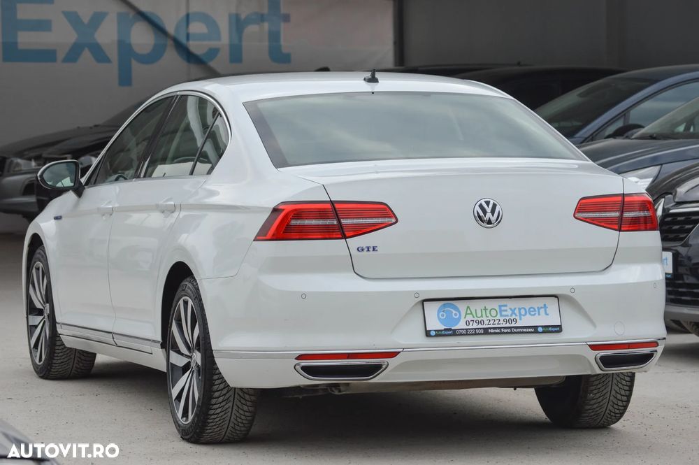 Volkswagen Passat 1.4 TSI DSG GTE - 11