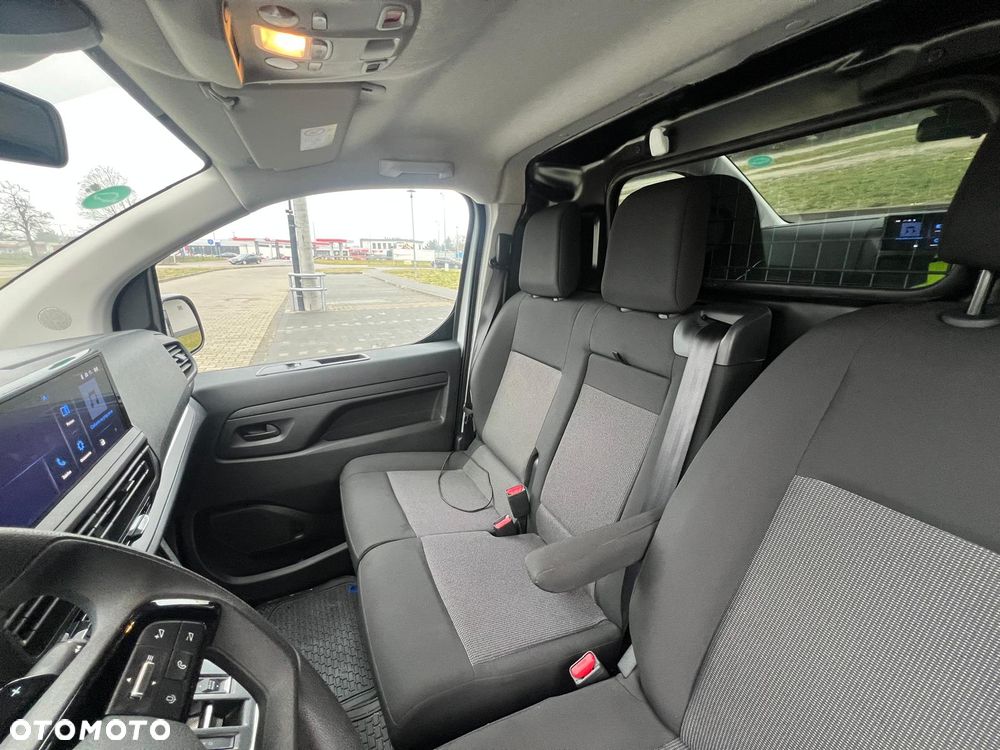 Toyota Proace Active - 13