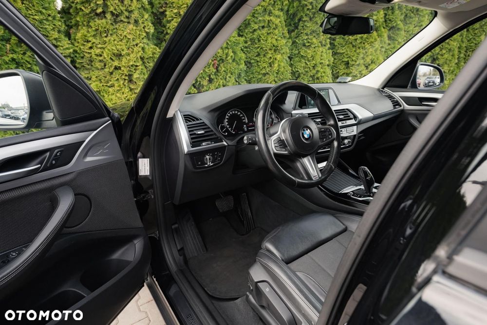 BMW X3 xDrive20d - 9