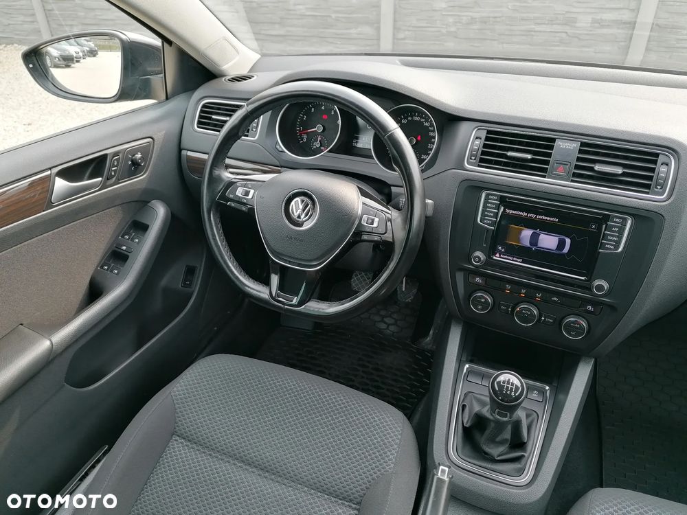 Volkswagen Jetta 1.4 TSI BMT Comfortline - 13