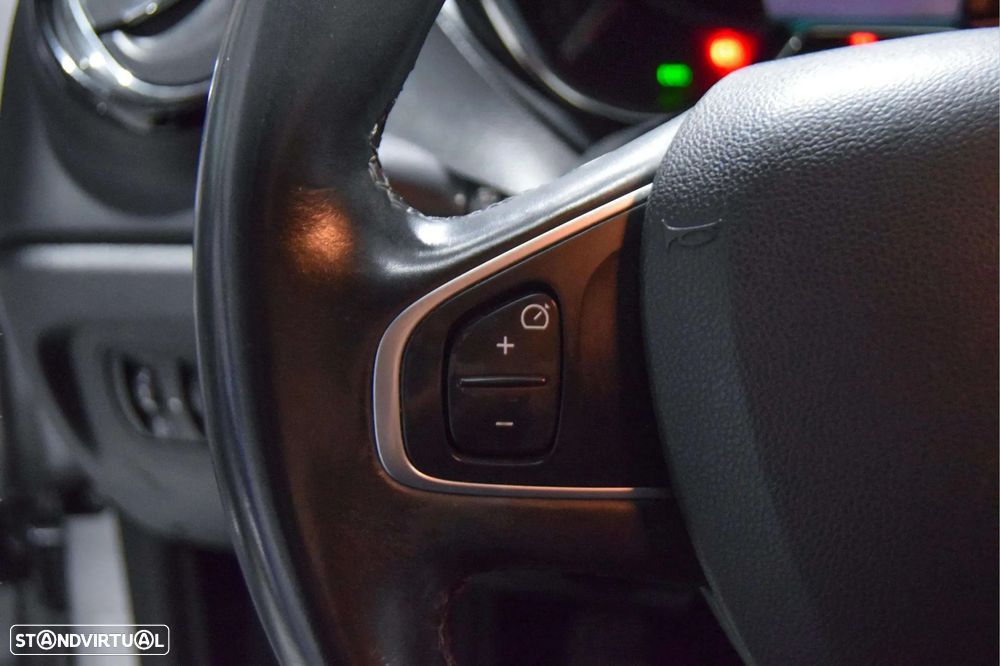 Renault Captur 0.9 TCE Exclusive - 11