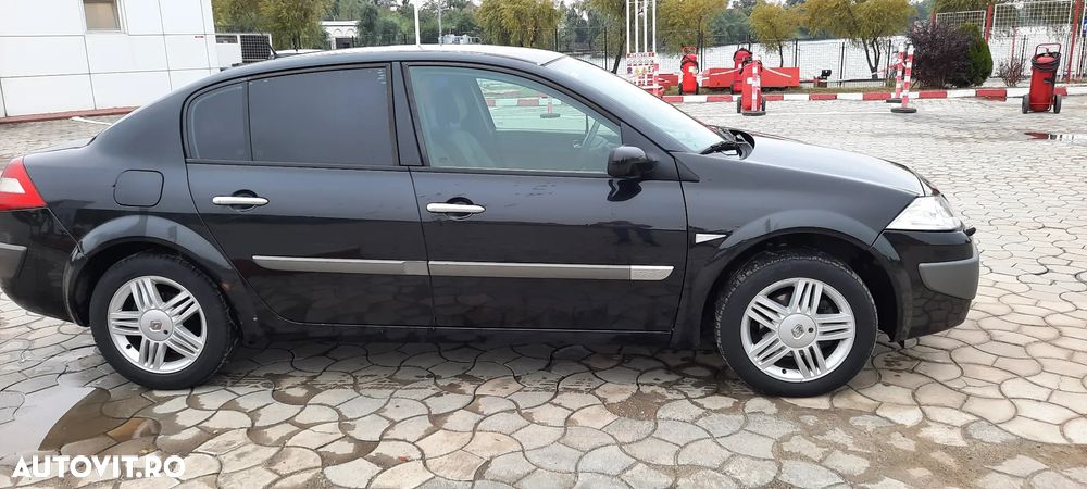 Renault Megane II Sedan 1.9 dCi Confort Privilege - 5