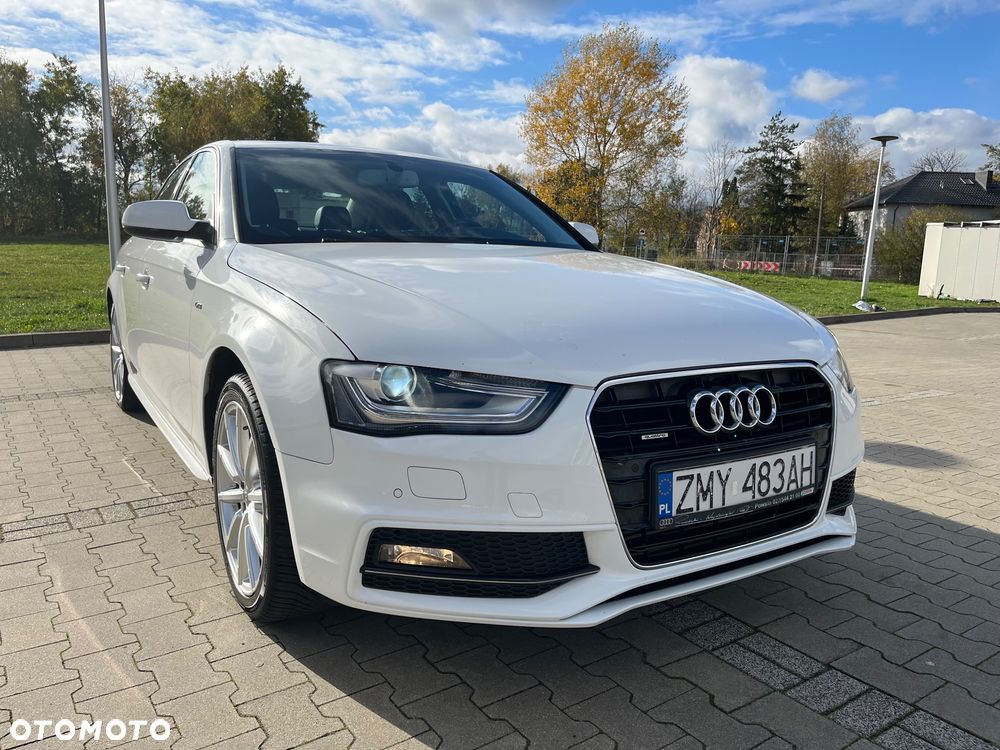 Audi A4 Limousine 2.0 TFSI quattro S tronic S line Sportpaket - 7