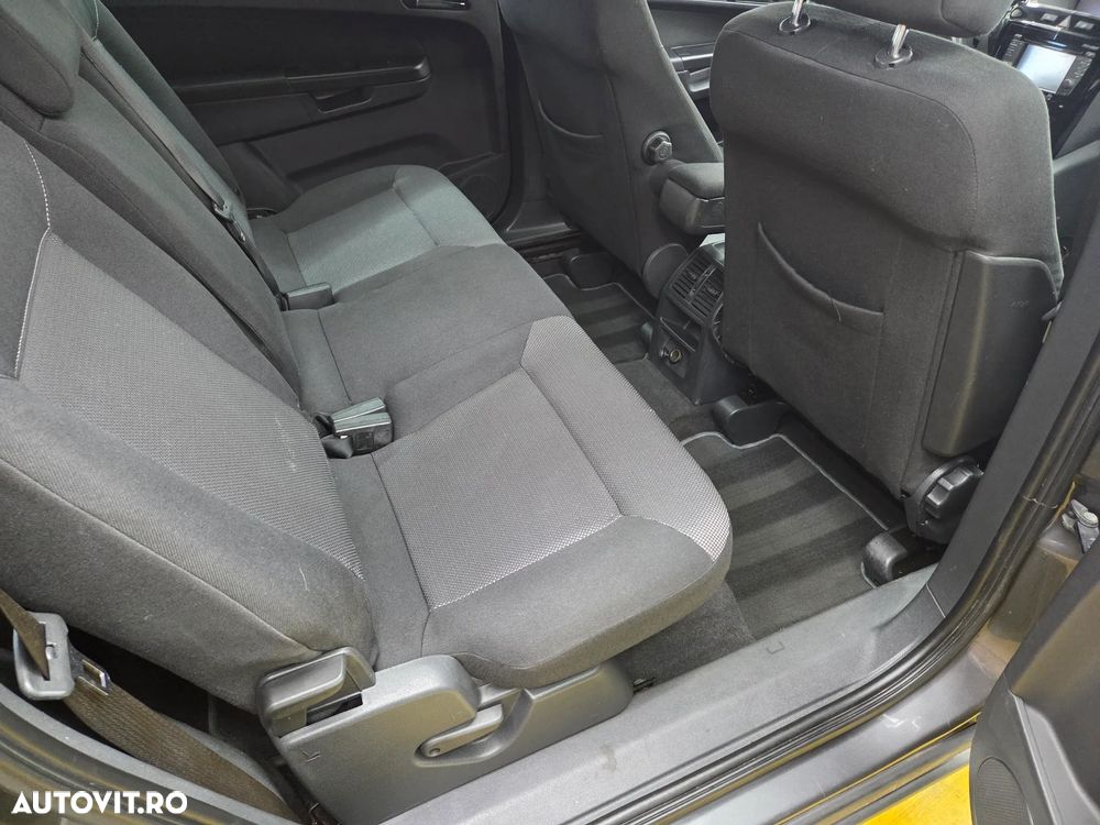 OPEL Zafira 2012 — imagine 9