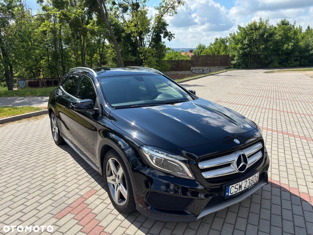Mercedes-Benz GLA 250 4-Matic - 3