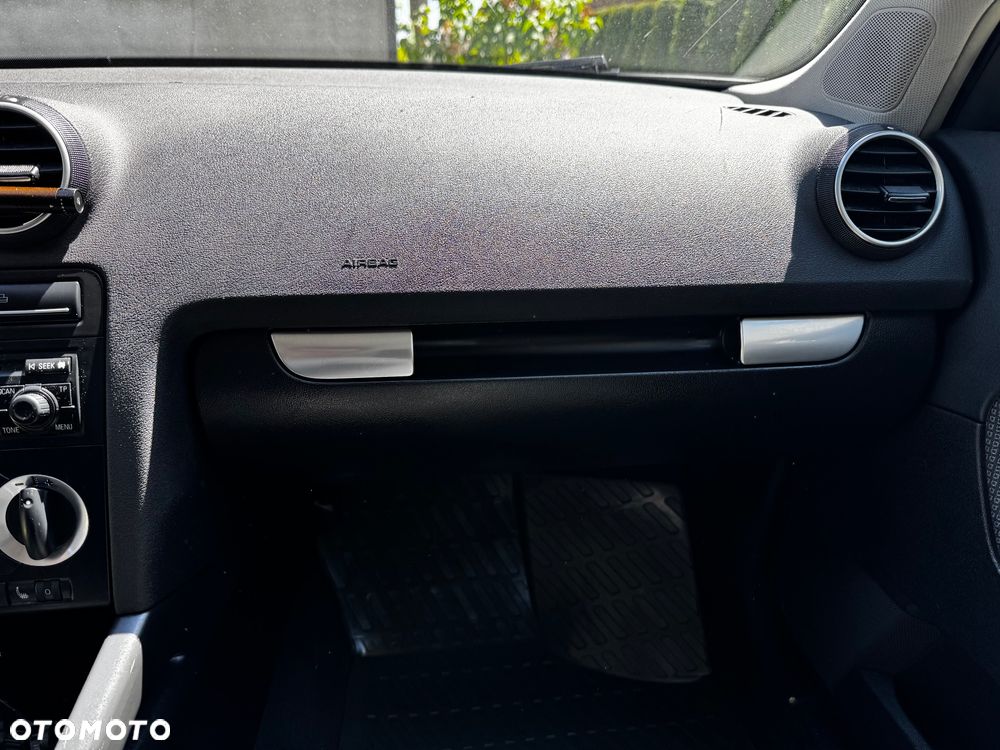 Audi A3 Sportback 1.6 Ambiente - 13