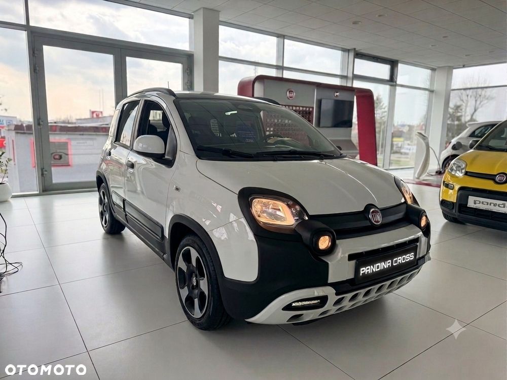 Fiat Panda 1.0 Hybrid Cross - 3