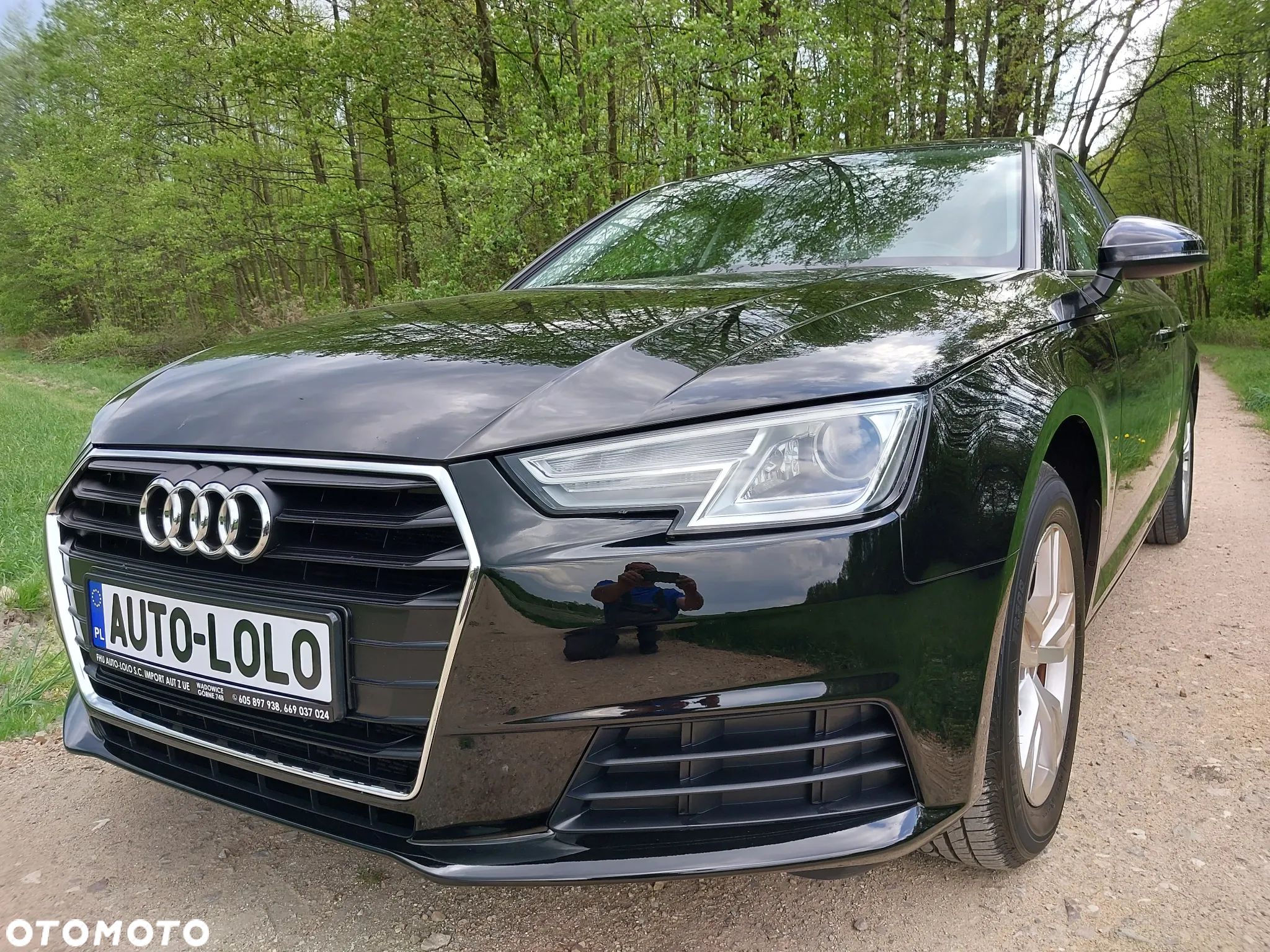 Audi A4 - 1