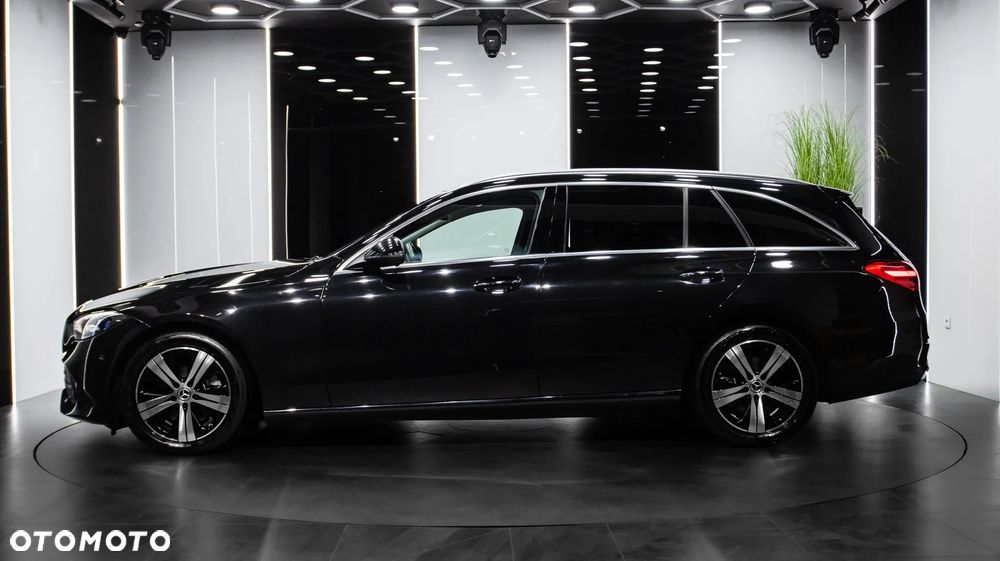 Mercedes-Benz Klasa C 220 d mHEV - 4