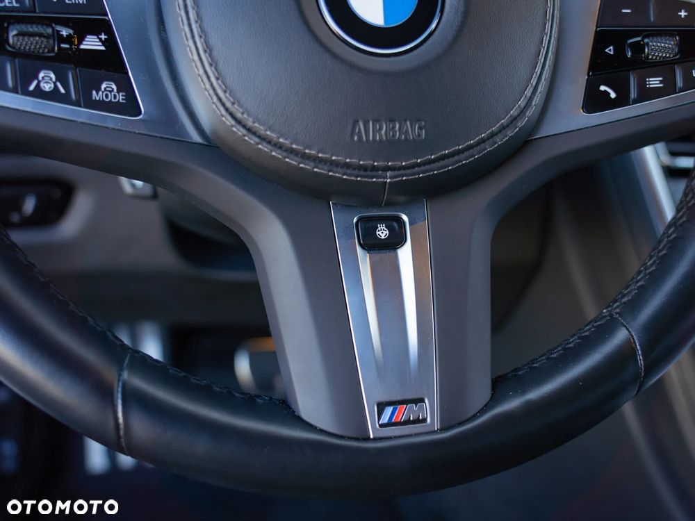 BMW Seria 8 840i xDrive - 21