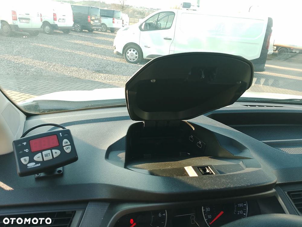 Renault Express Van Dokker L2 Maxi Nowa Izoterma Chłodnia Mroźnia minus 20 stopni Carrier 220V grzejący Salon PL wynajem z wykupem rata 1tys. - 23