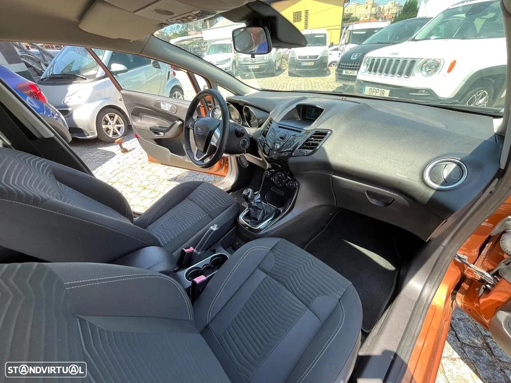 Ford Fiesta 1.6 TDCI Titanium - 13