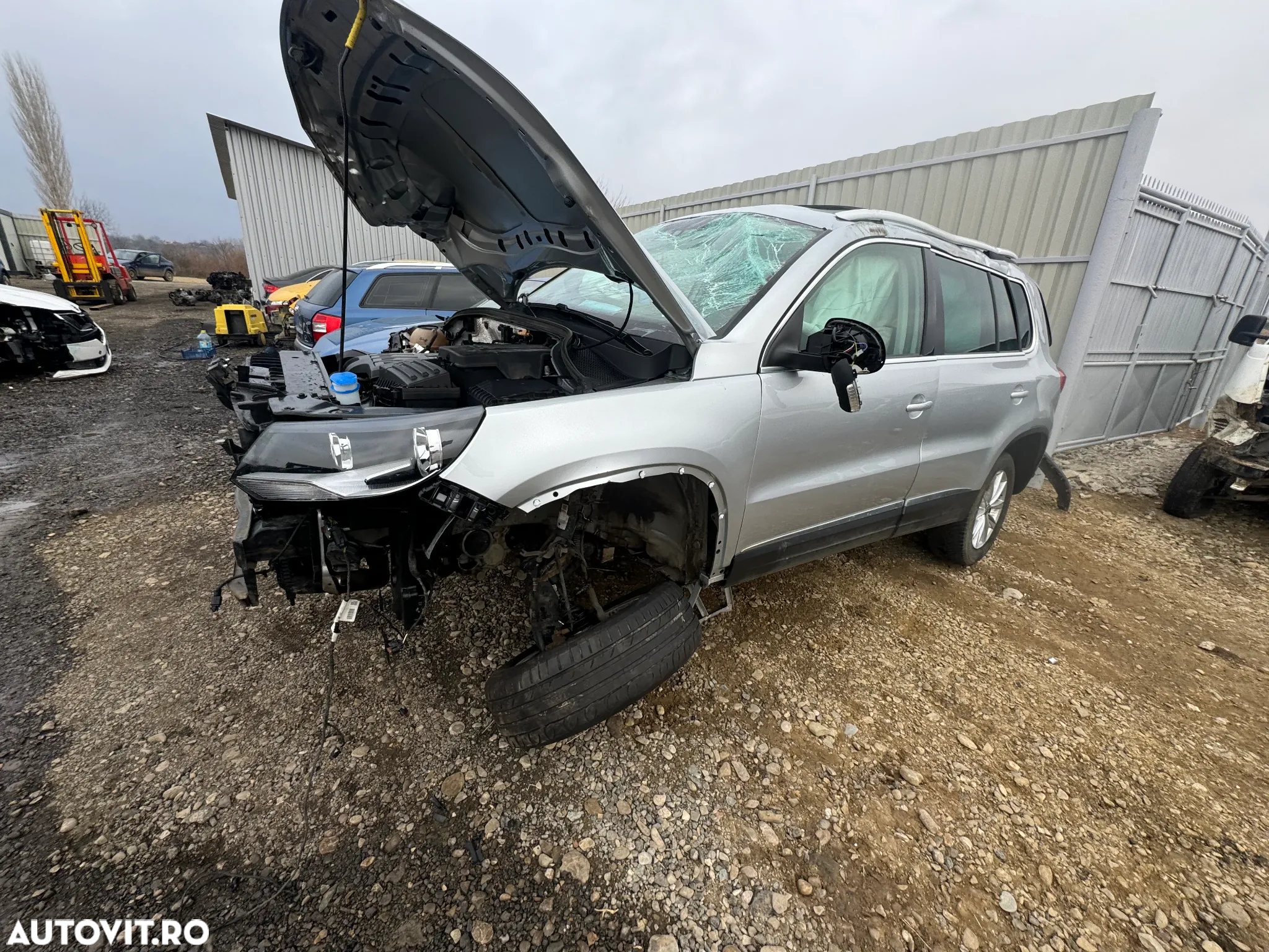 Dezmembram Volkswagen Tiguan 2015 2.0 tdi - 3