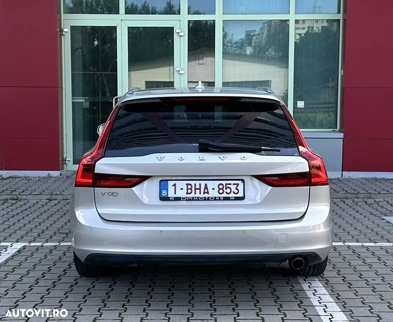 Volvo V90 - 33