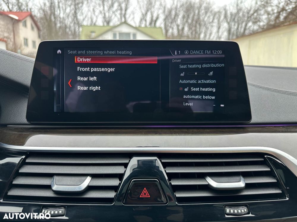 BMW Seria 5 540i xDrive Aut. - 37