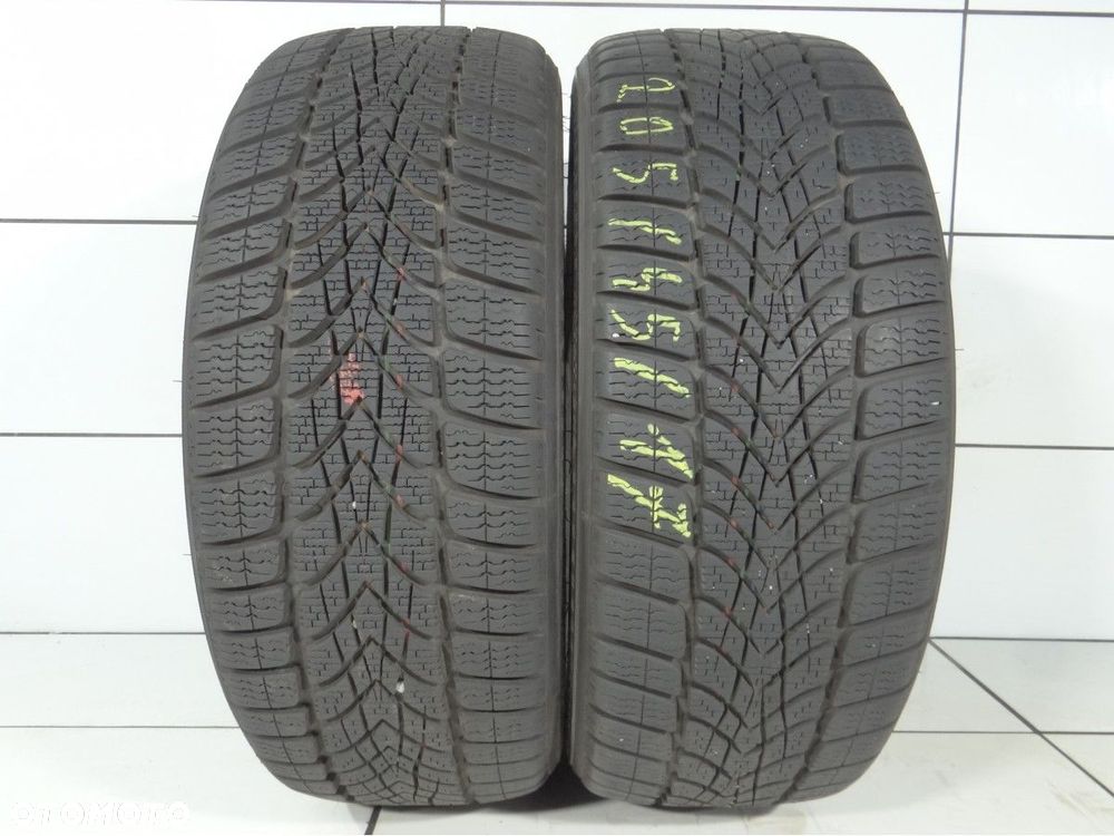Opony zimowe 205/45R17 88V Dunlop - 1