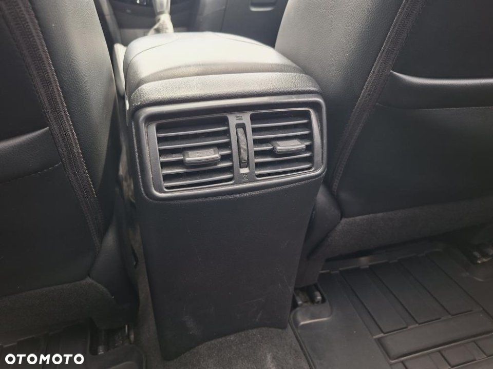 Nissan X-Trail - 15