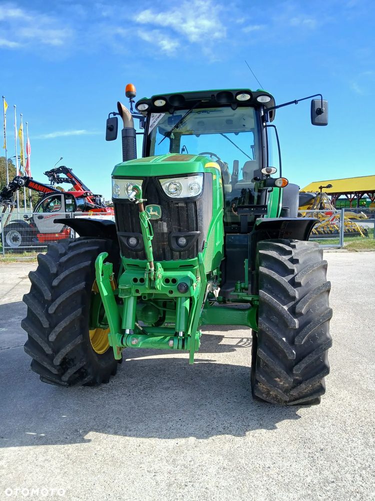 John Deere 6190R - 6
