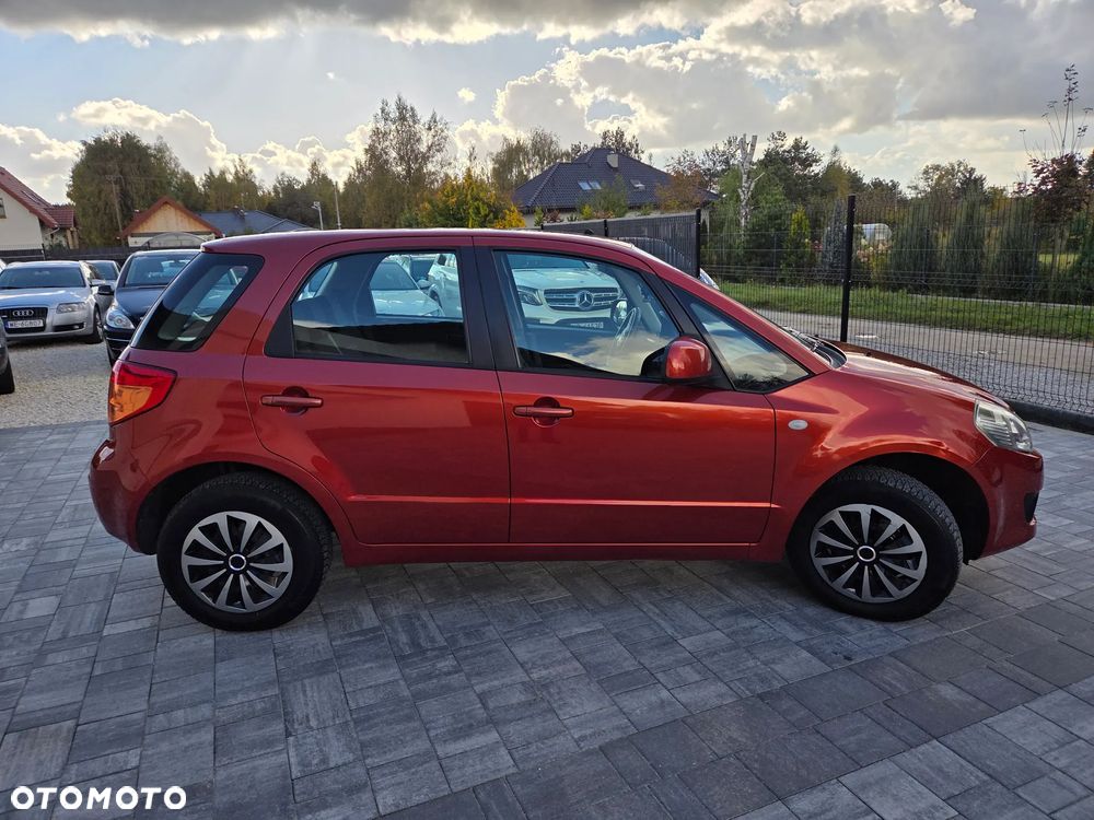 Suzuki SX4 1.9 DDiS DPF Streetline 4x2 Club - 7