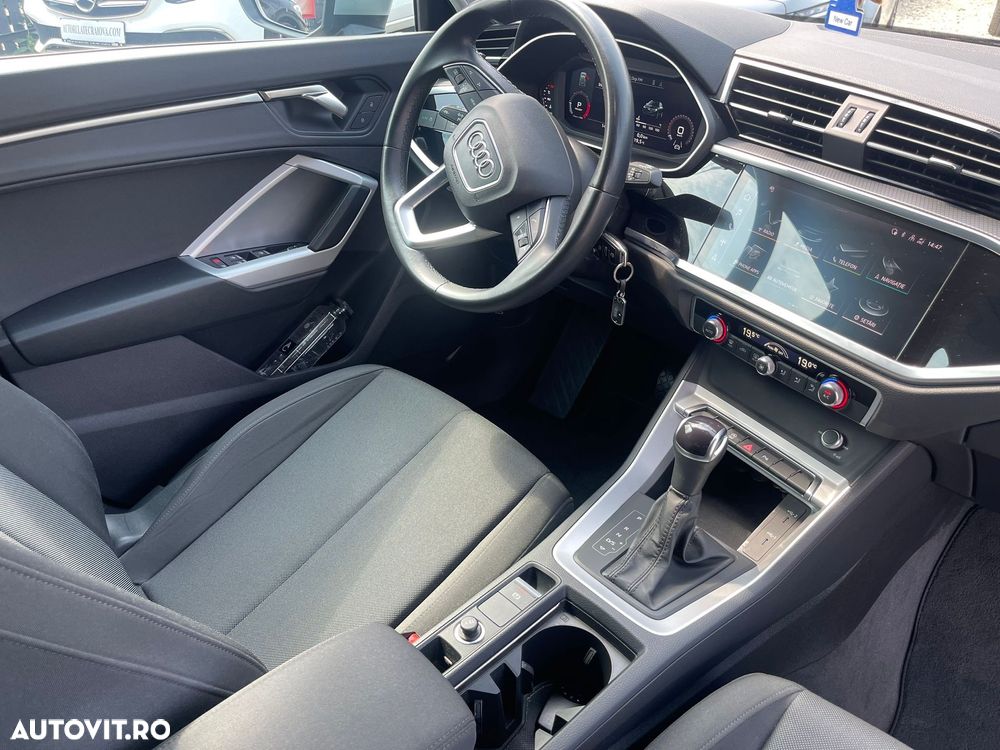 Audi Q3 2.0 40 TDI quattro S tronic Basic - 20