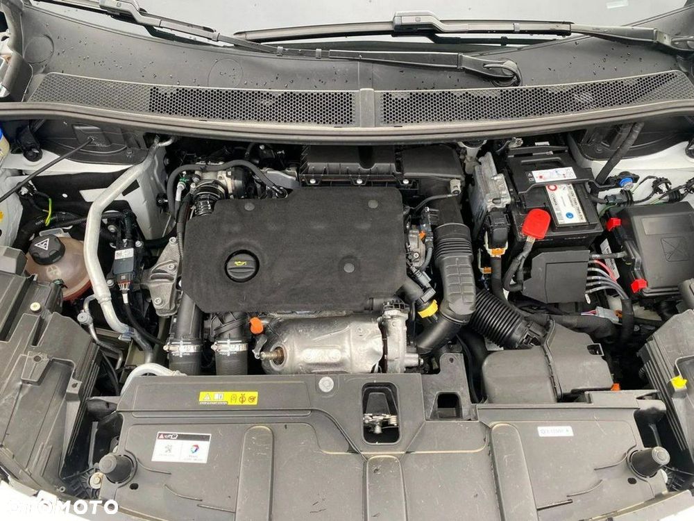 Peugeot 5008 1.5 BlueHDi GT Pack S&S EAT8 - 24