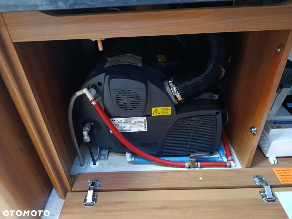 Fendt Caravan Diamant Black 590 - 35