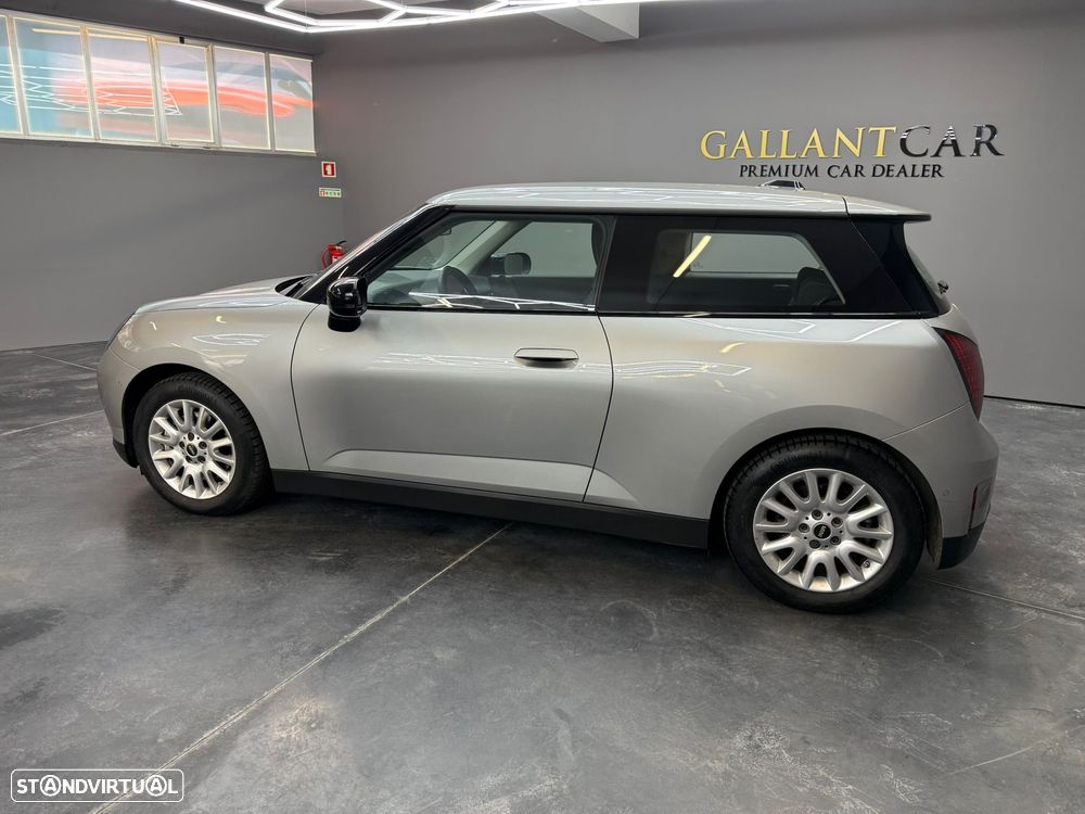 MINI 3 Portas Cooper SE Classic - 6
