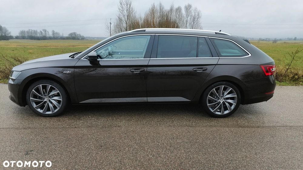 Skoda Superb 2.0 TDI L&K DSG - 21