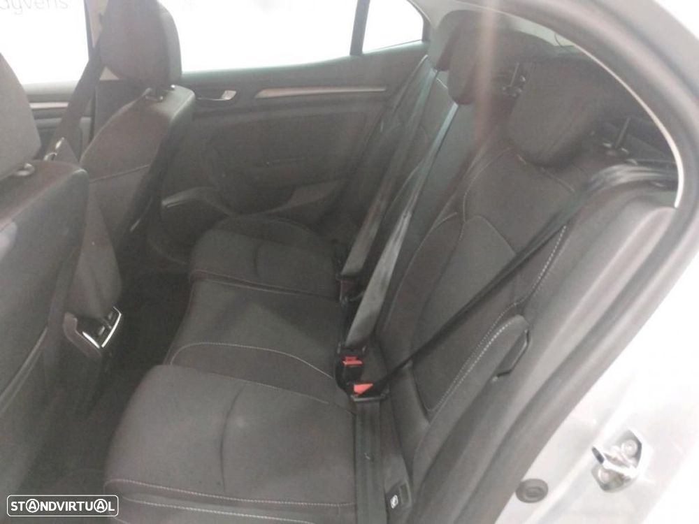 Renault Mégane 1.5 Blue dCi Zen - 4