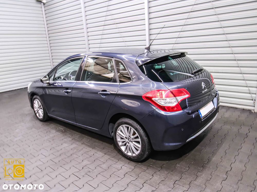 Citroën C4 VTi 120 Exclusive - 3