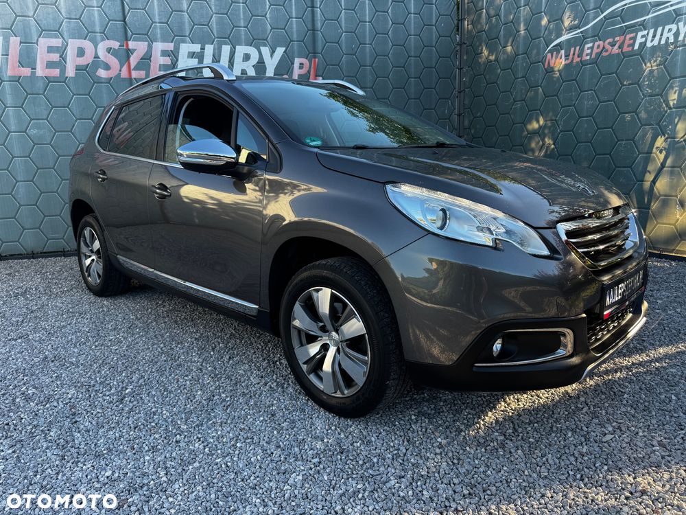 Peugeot 2008 1.6 BlueHDi Allure S&S - 13