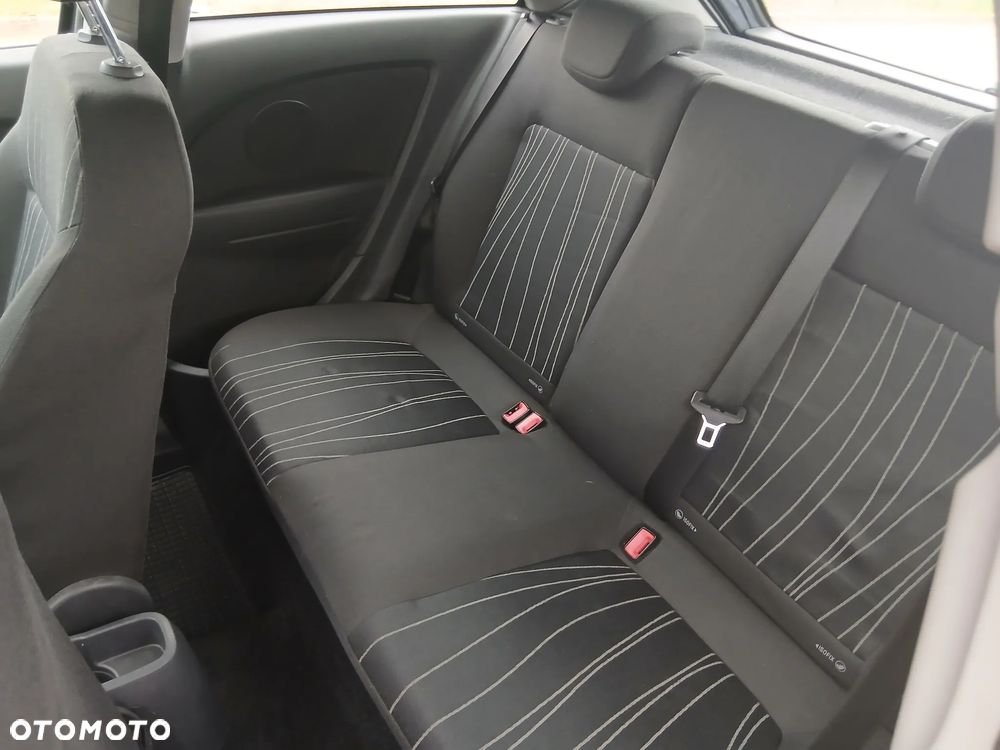Opel Corsa 1.2 16V Cool - 14