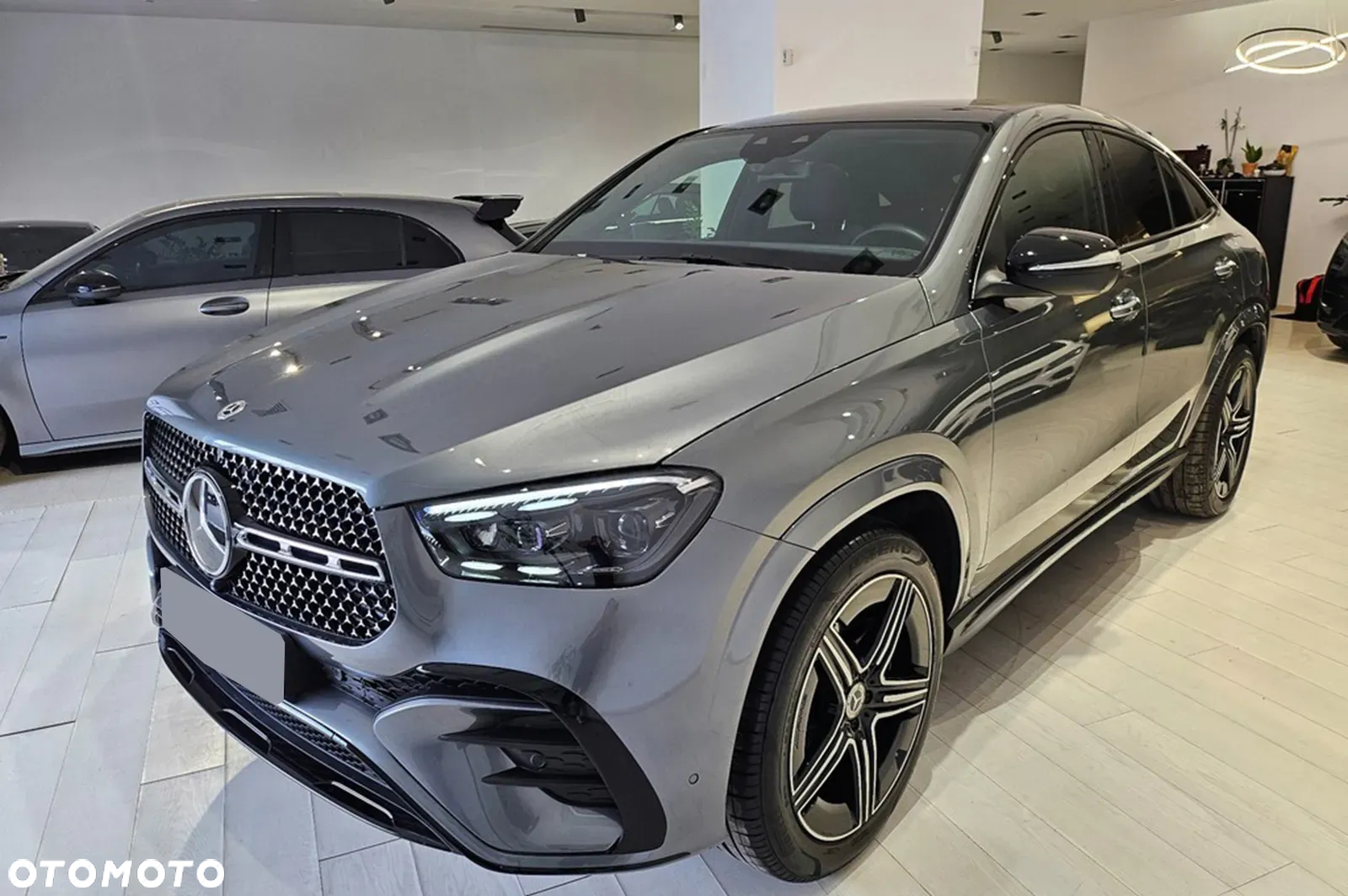 Mercedes-Benz GLE - 25