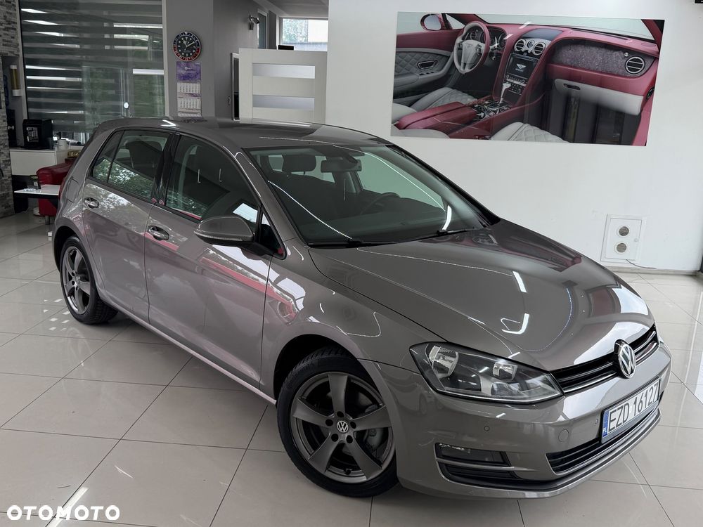 Volkswagen Golf 1.4 TSI BMT Highline - 19