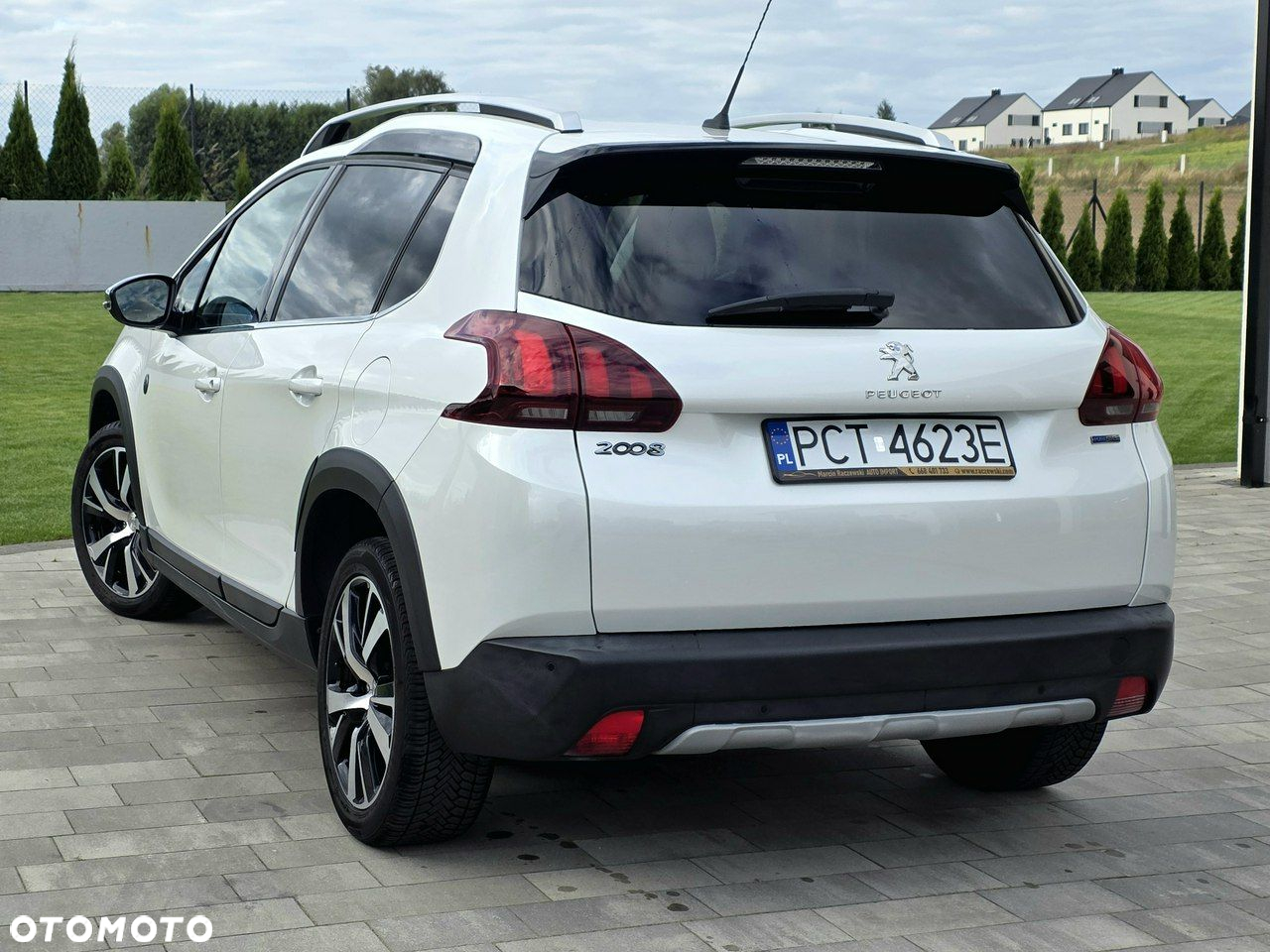 Peugeot 2008 1.2 Pure Tech Crossway S&S - 4
