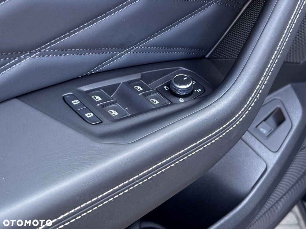 Volkswagen Touareg 3.0 V6 TDI SCR 4Mot R-Line - 15