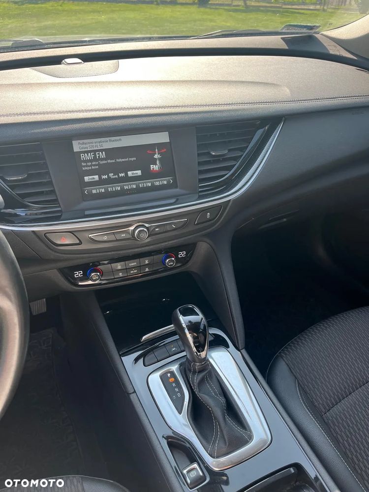 Opel Insignia ver-2-0-cdti-sports-tourer-automatik - 8