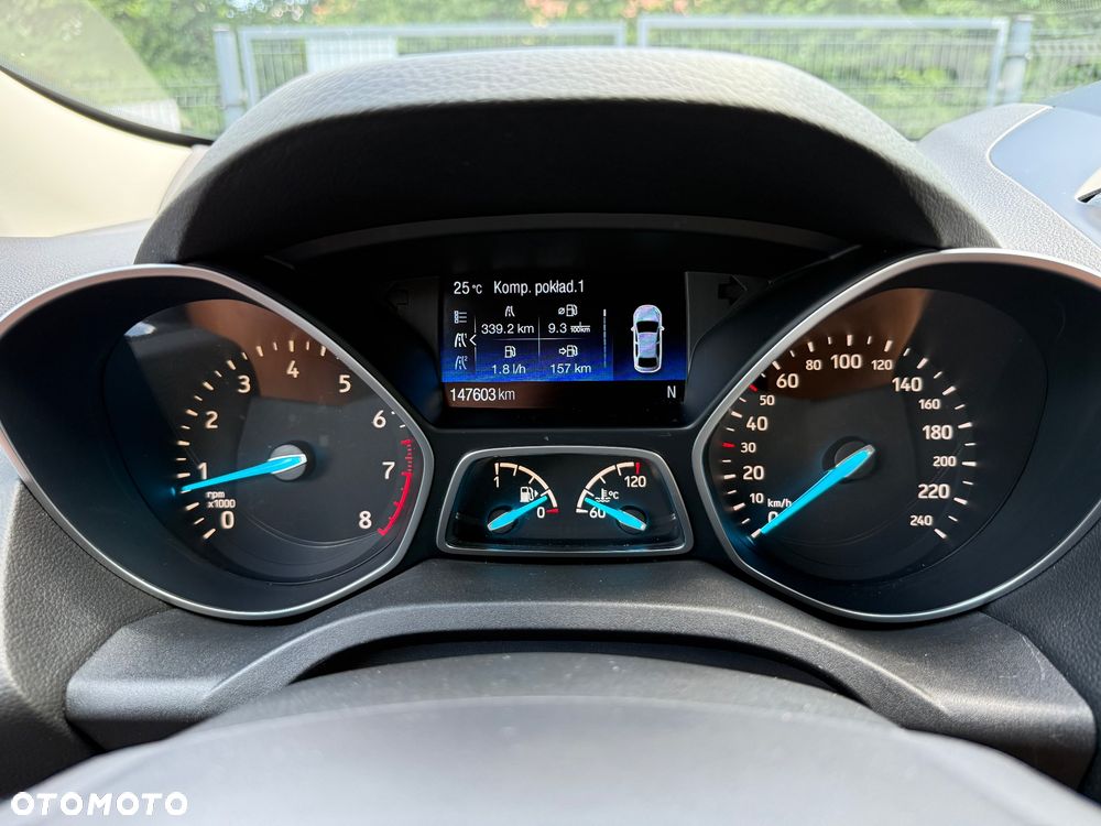 Ford Kuga 1.5 EcoBoost 2x4 Titanium - 26