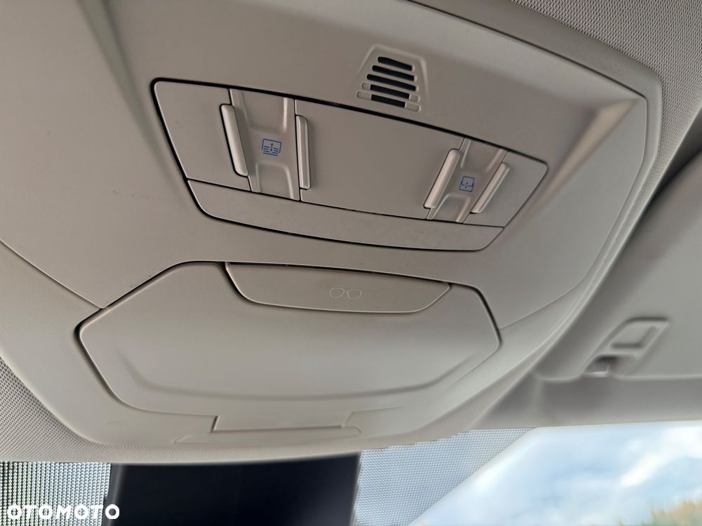 Ford Kuga 2.0 TDCi 4WD Titanium Plus - 24