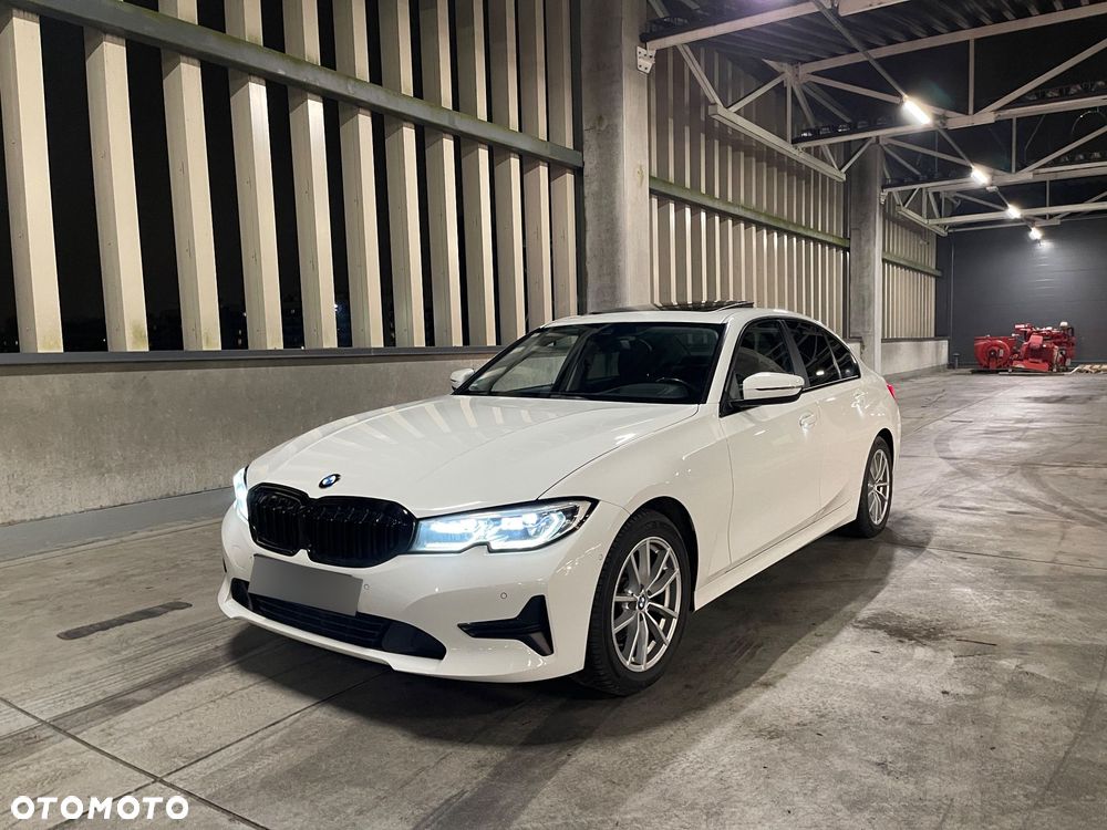 BMW Seria 3 320d Sport Line Shadow - 6