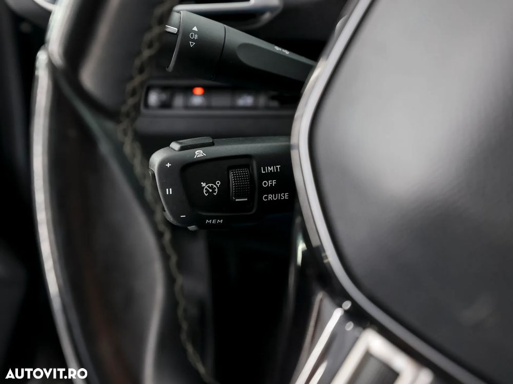 Peugeot 5008 BlueHDI 130 Allure Pack - 29