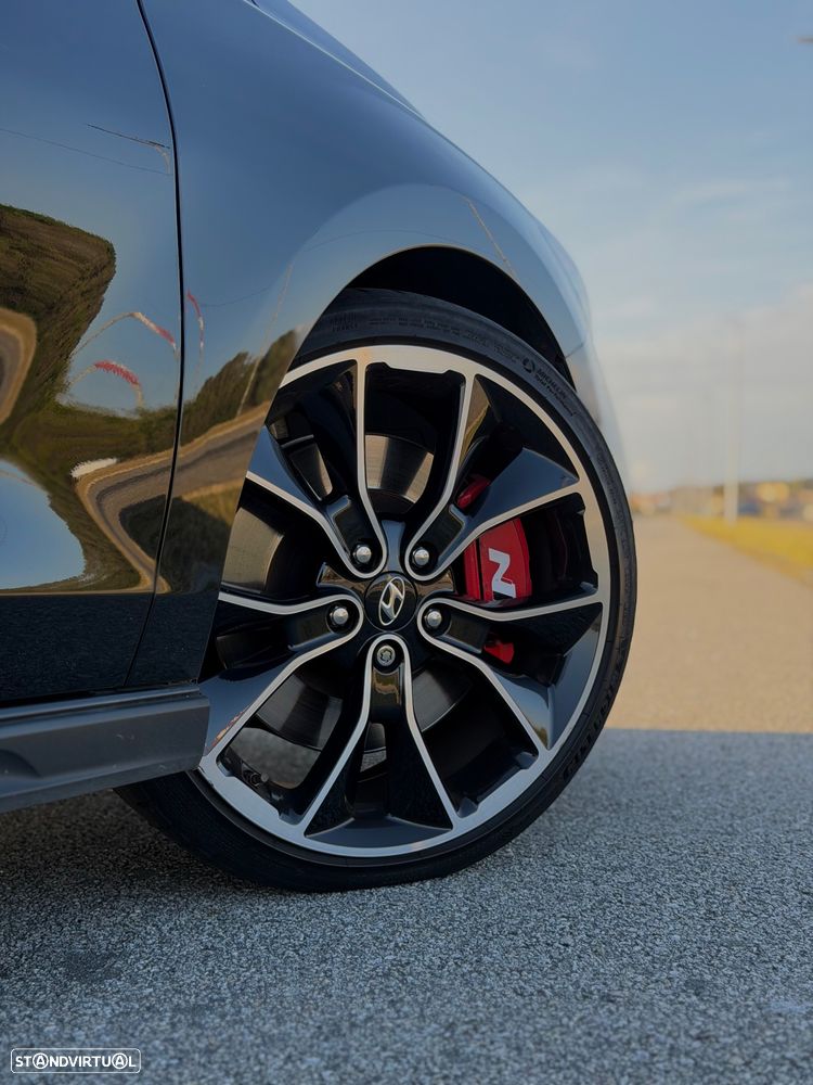 Hyundai i30 N 2.0 T-GDi Performance Pack - 4