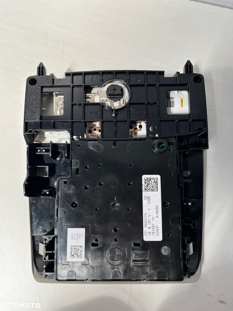 LAMPKA WNĘTRZA KABINY SOS ORYGINAŁ BMW I3 6820174 - 3