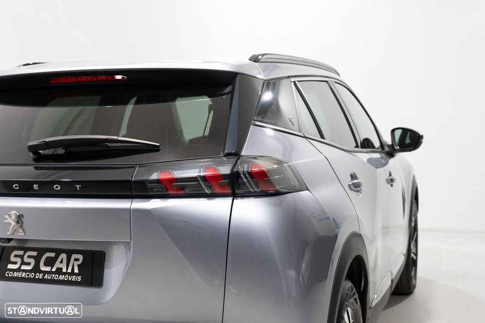 Peugeot e-2008 50 kWh Allure - 6