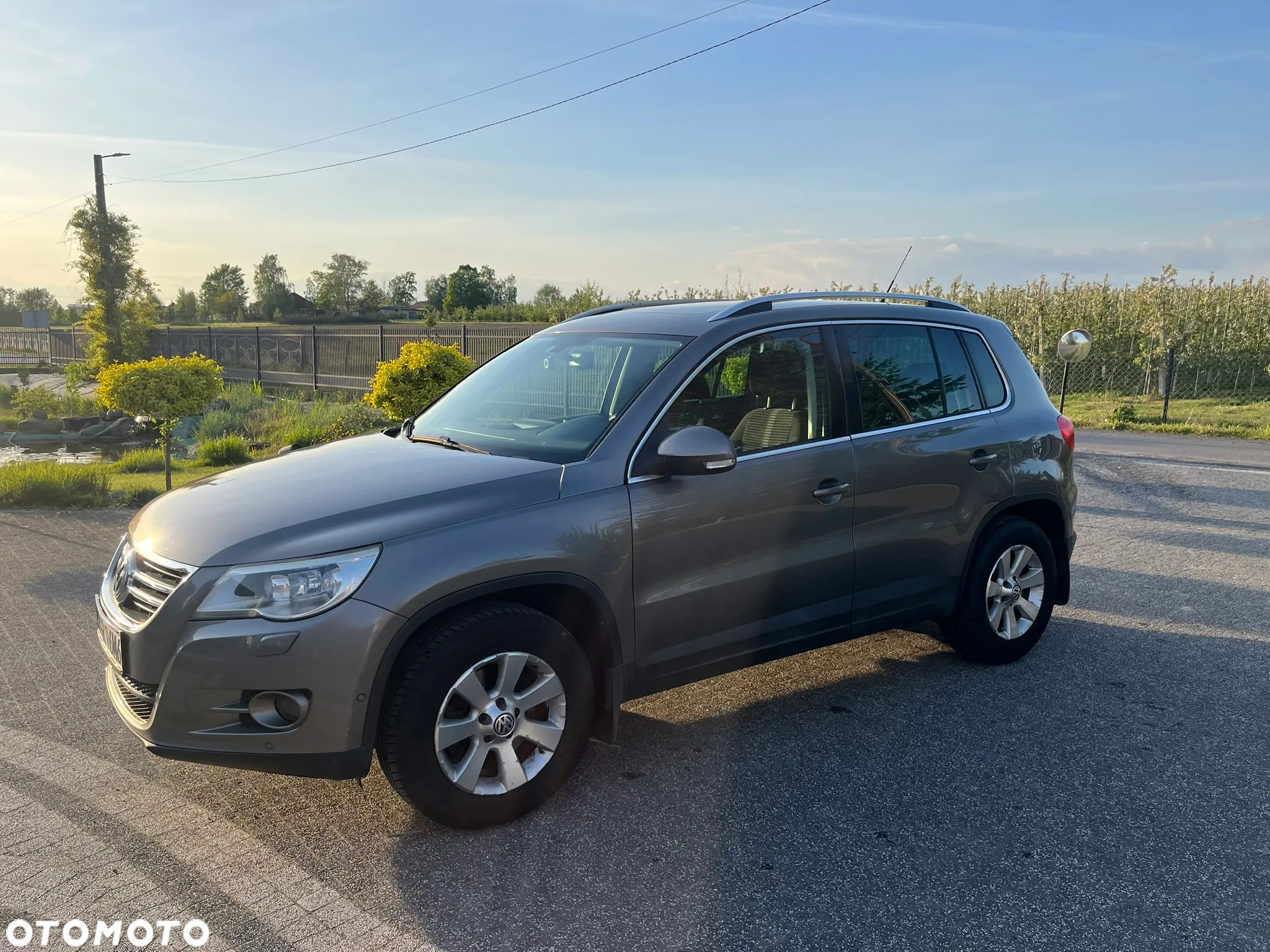 Volkswagen Tiguan 2.0 TDI 4Mot Track&Field - 4